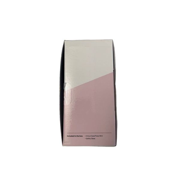 Cricut 2007468 Mini Heat Press for Vinyl Projects - Raspberry - Picture 7 of 9